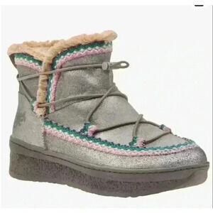 OTBT Women's Terreno Metallic Moon  Sherpa Lined Cold Weather Boots, 7